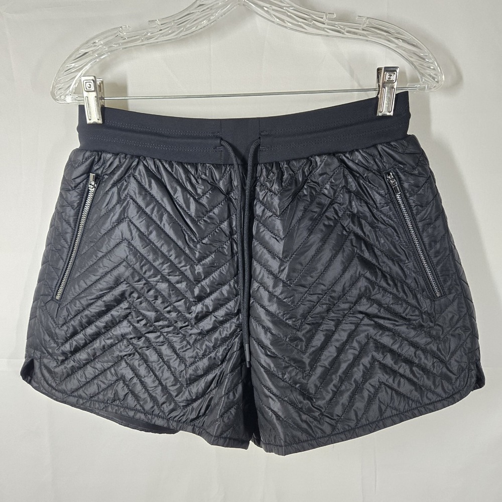 Athleta Après Ski Quilted Insulated Shorts Black Size 2‎ Winter Activewear